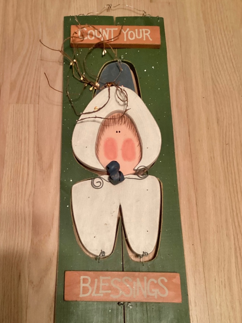 Vintage Primitive Folk Art Wooden Wall Plaque - Count Your Blessings Sign